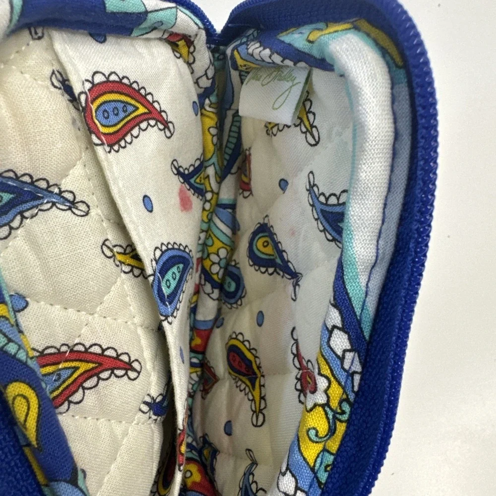 Vera Bradley Wristlet Wallet Card Case In Retired Marina Paisley Pattern